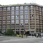 Centro Begona 3* Gijón
