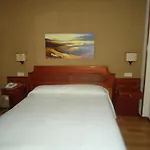 Centro Begona 3* Gijón