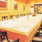Centro Begona 3* Gijón