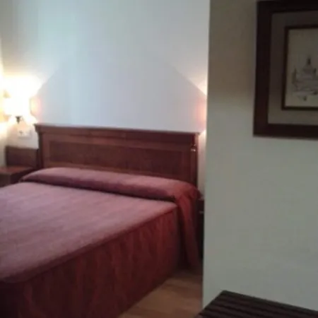 Centro Begona Отель 3*