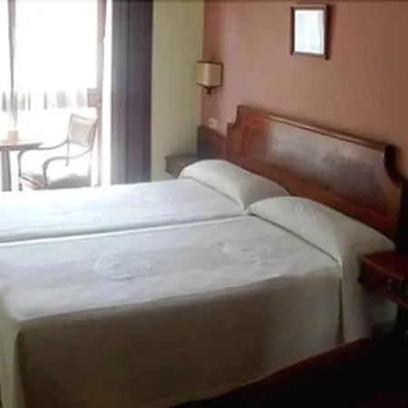 Centro Begona Szálloda 3*