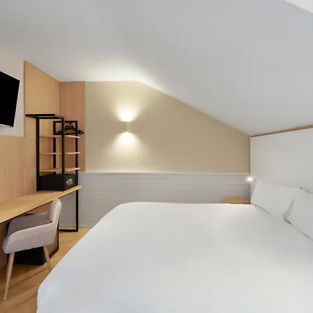 Centro Begona מלון