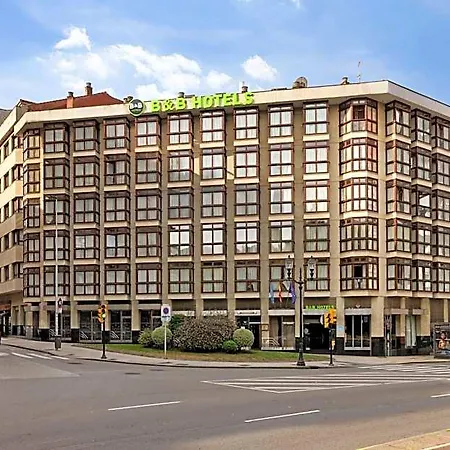 Centro Begona 3* Gijon