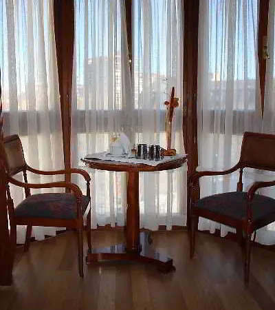 Centro Begona Szálloda 3*