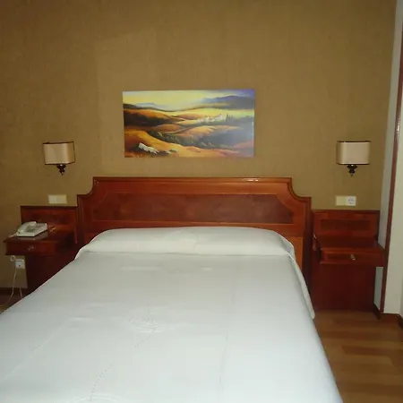Centro Begona 3* Gijon