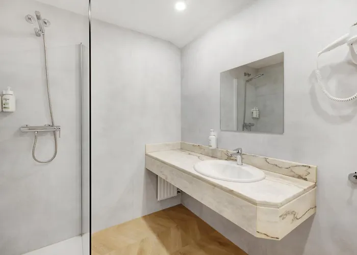 Centro Begona גיחון