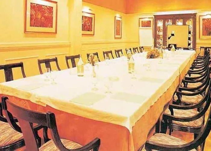 Centro Begona 3* גיחון