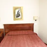Hotel Centro Begona 3*