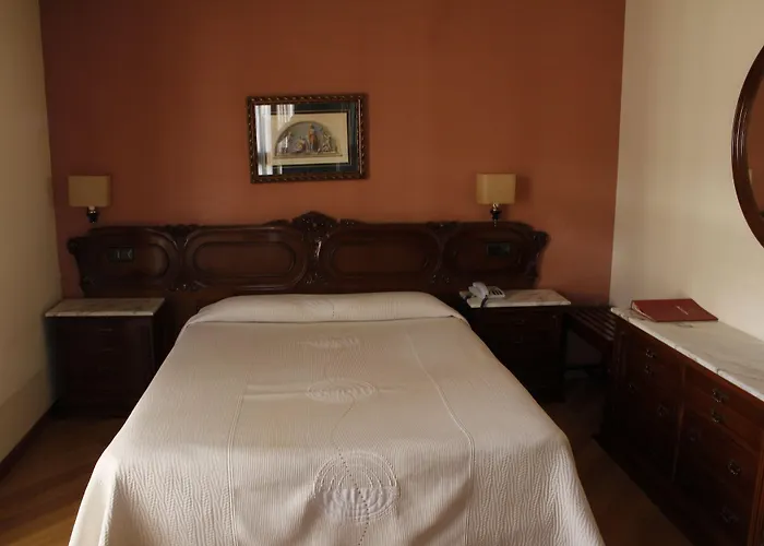 Centro Begona 3* Gijón